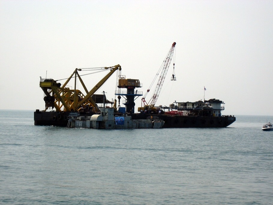 the Htms mataphon up with water the Htms mataphon up with water