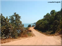santier a Koh Chang en Thaïlande santier a Koh Chang en Thaïlande